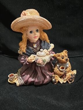 Boyds Bears & Friends "The Dollstone Collection